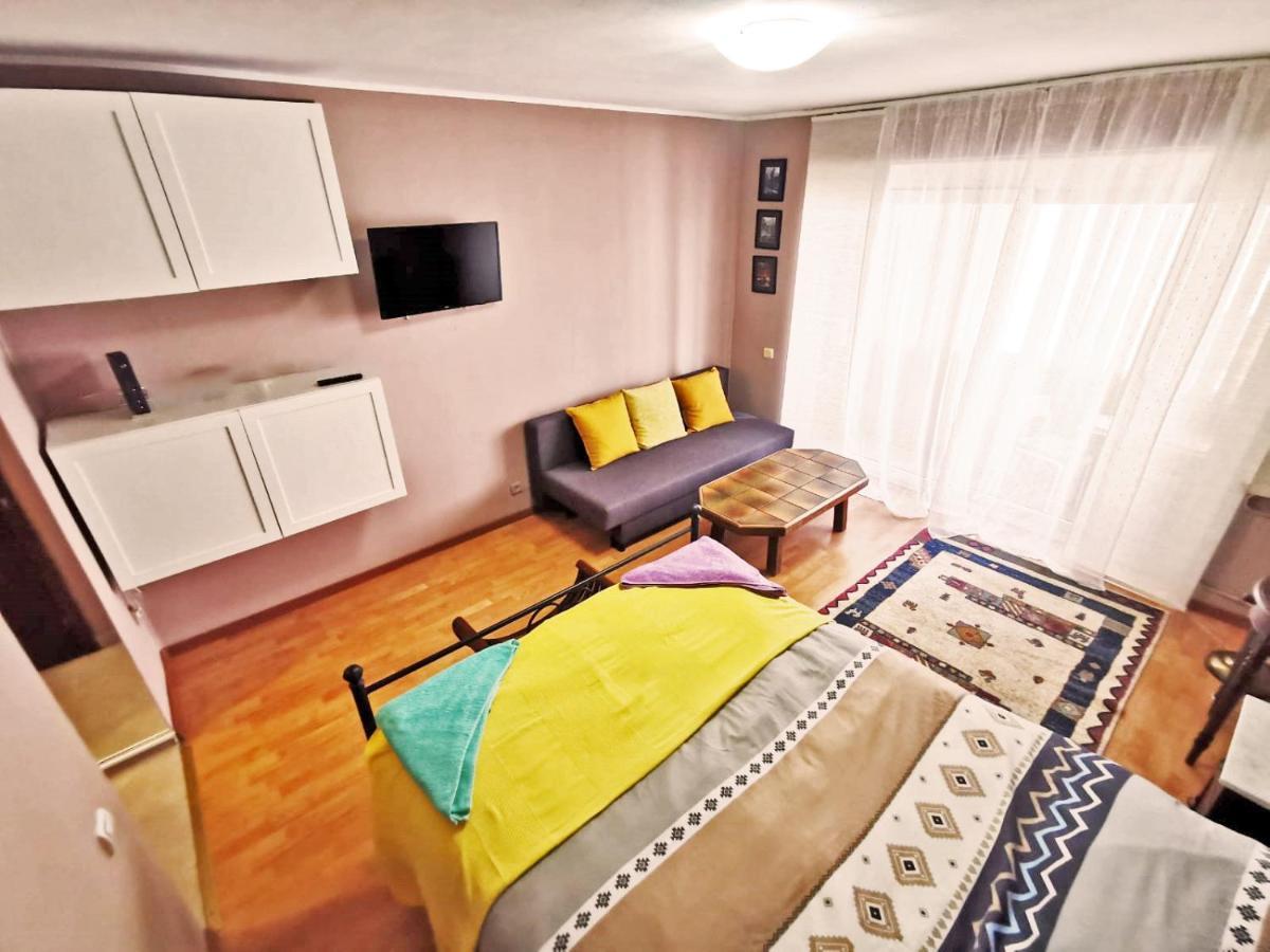 Cozy Studio Athenee Bucareste Exterior foto